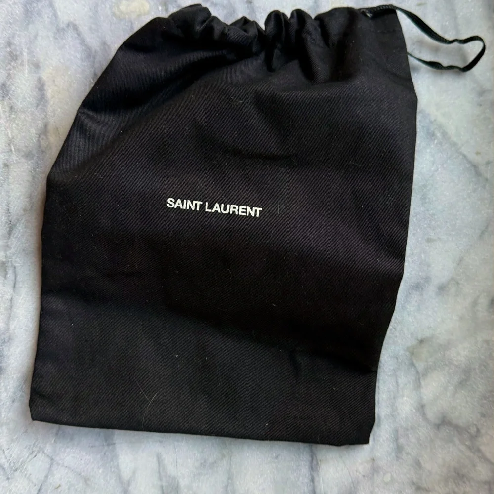 Saint Laurent dust cover
